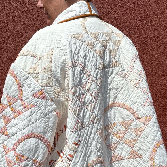 Quilted Oversized Jacket with Pockets - Picture 8 of 9